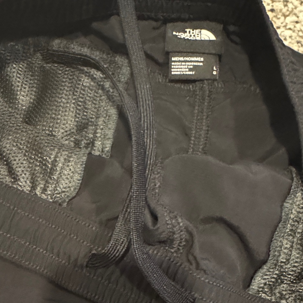The North Face Men's Black Swim Board Shorts size Large - Picture 5 of 6
